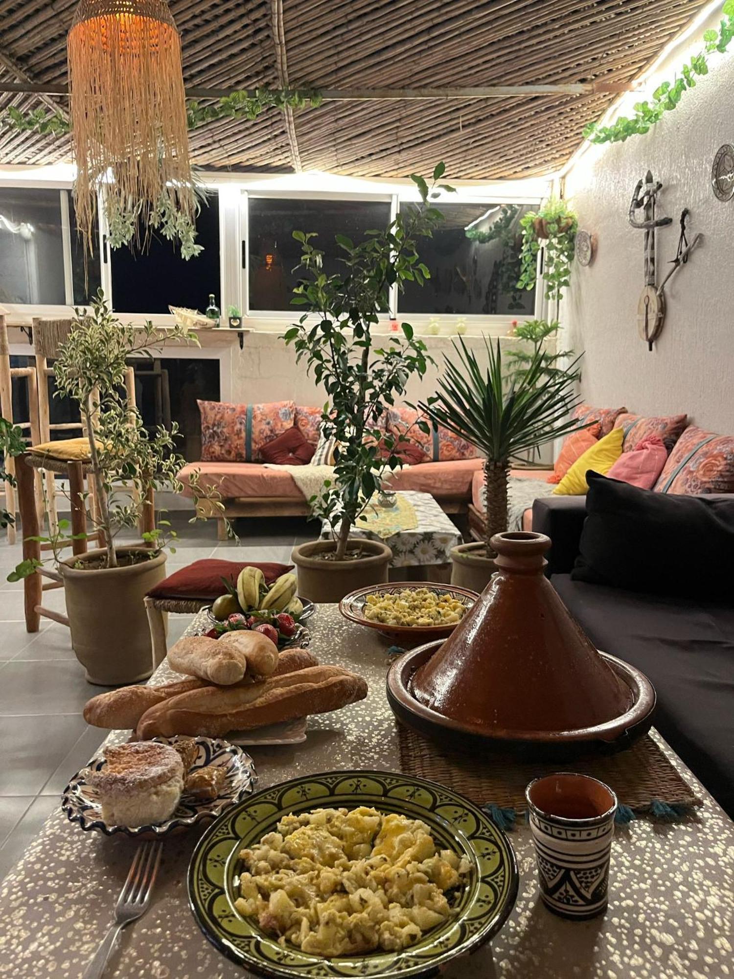 Amazigh Surf House Hotel Agadir Bagian luar foto